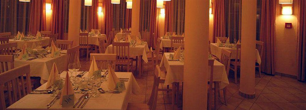 Jufa Hotel Poellau - Bio Landerlebnis المظهر الخارجي الصورة