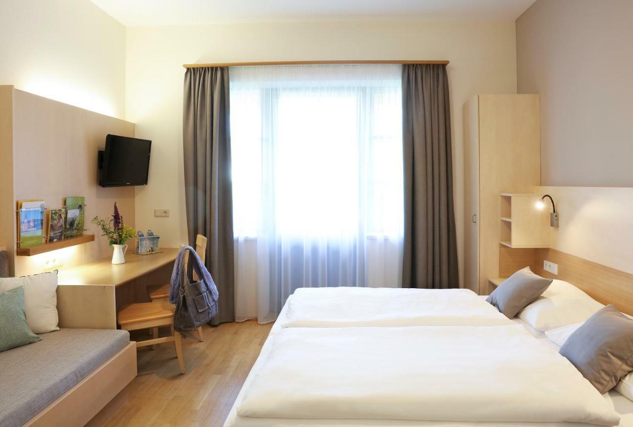 Jufa Hotel Poellau - Bio Landerlebnis المظهر الخارجي الصورة