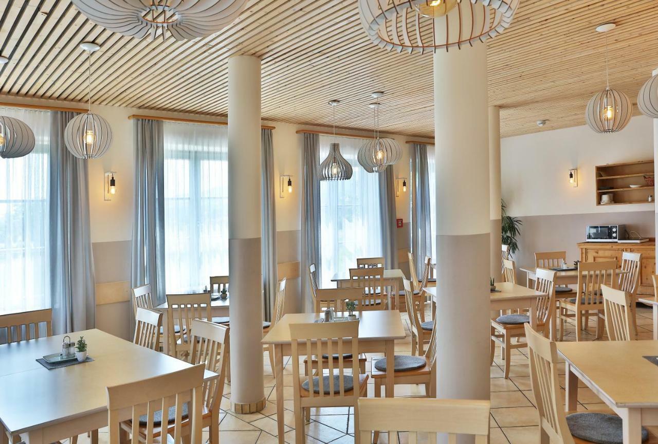 Jufa Hotel Poellau - Bio Landerlebnis المظهر الخارجي الصورة