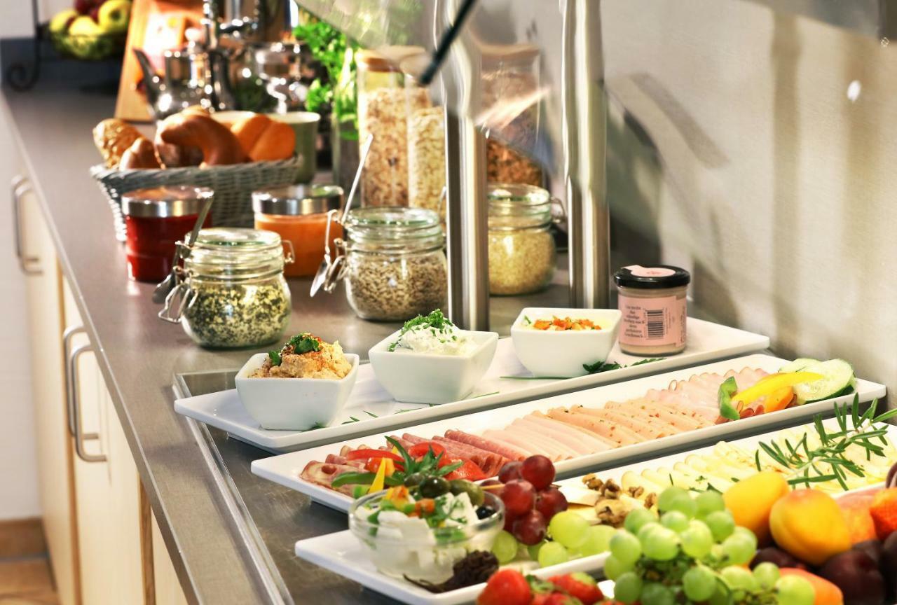 Jufa Hotel Poellau - Bio Landerlebnis المظهر الخارجي الصورة